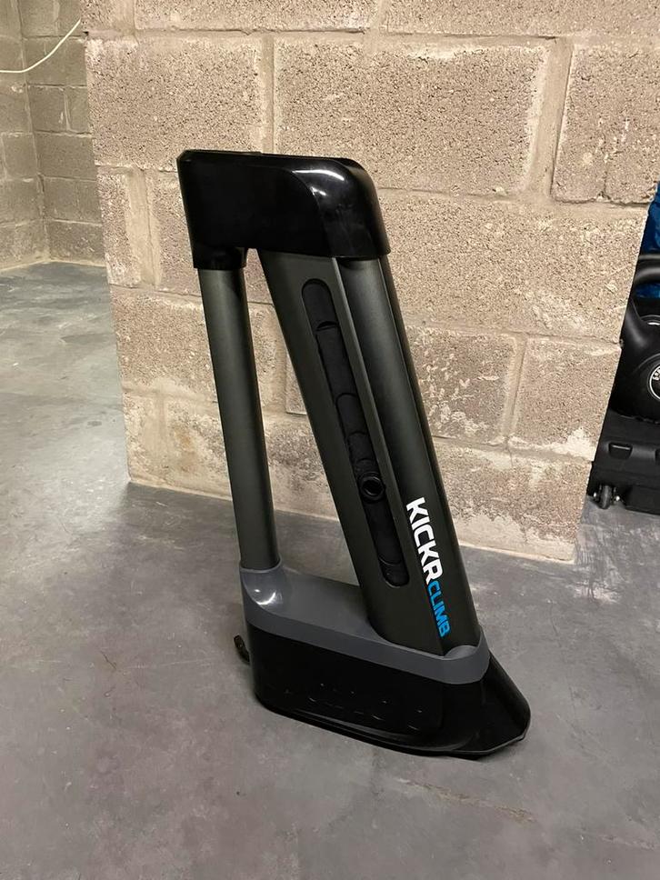 Wahoo KICKR CLIMB, Sport en Fitness, Wielrennen, Zo goed als nieuw, Ophalen
