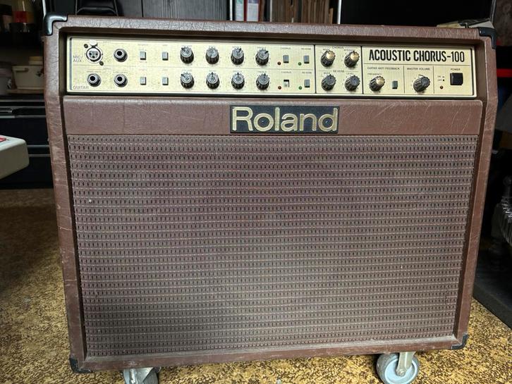Roland Acoustic Chorus 100W, Musique & Instruments, Amplis | Basse & Guitare, Utilisé, Guitare, 100 watts ou plus, Enlèvement