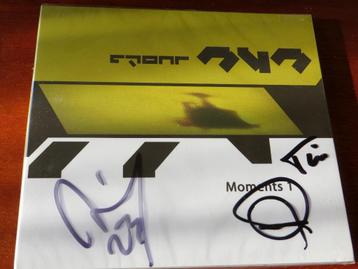 FRONT 242 - MOMENTS 1 - DIGIPACK CD GESIGNEERD DOOR DE BAND beschikbaar voor biedingen