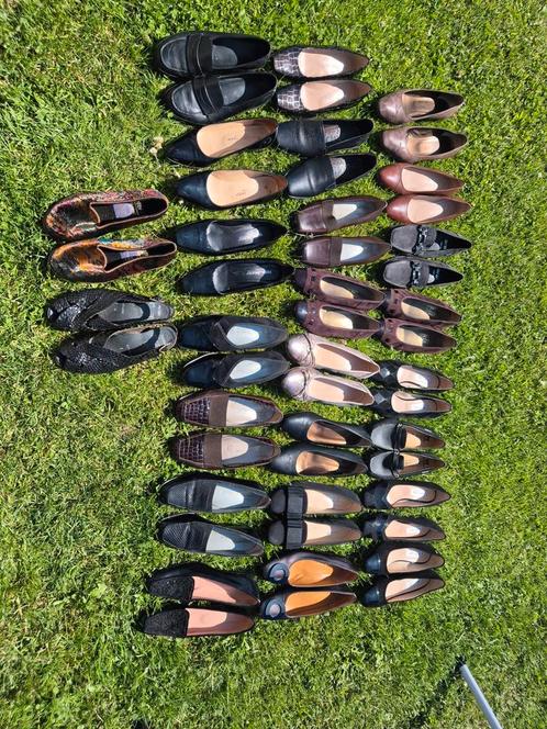Set van 25 paar vintage damesschoenen maat 37,5., Kleding | Dames, Overige Dameskleding, Gedragen, Ophalen