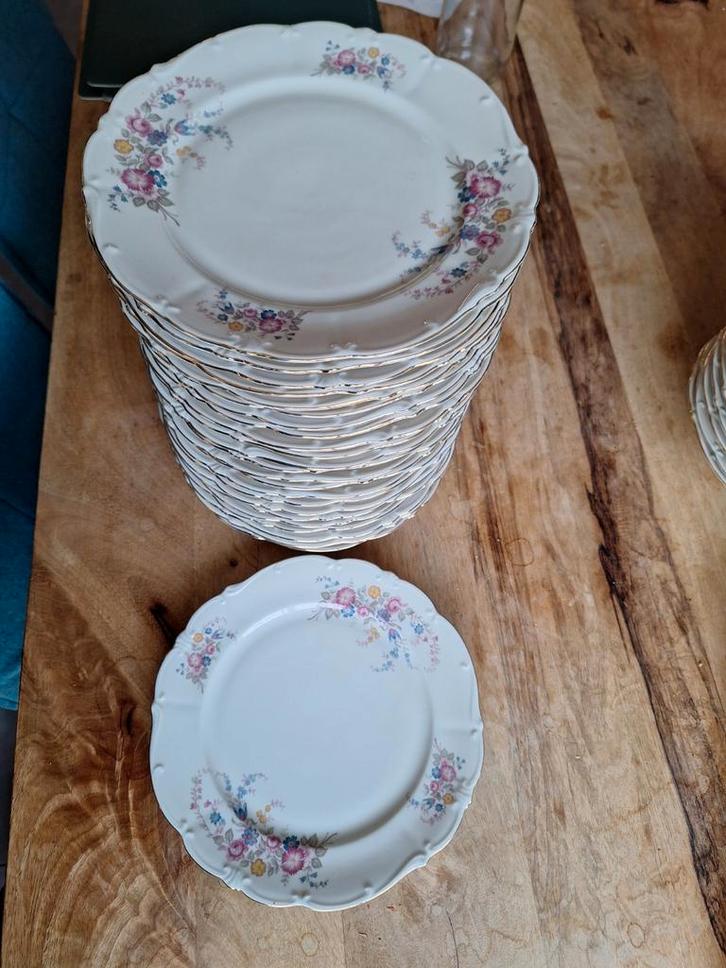 Bavaria servies met gouden randje, Antiek en Kunst, Antiek | Servies compleet, Ophalen