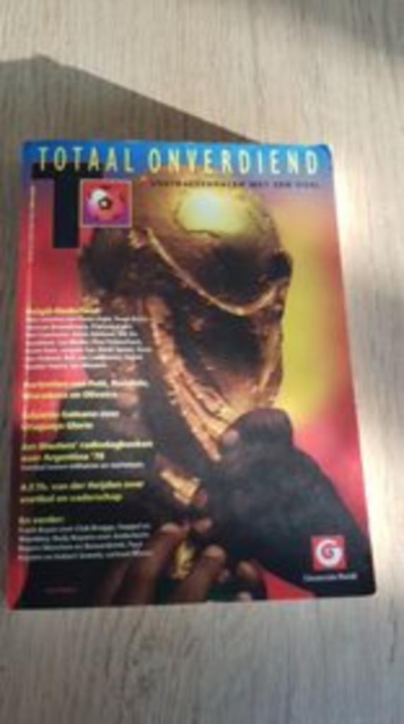 totaal onverdiend voetbalverhalen met een doel, Livres, Livres de sport, Comme neuf, Sport de ballon, Enlèvement ou Envoi