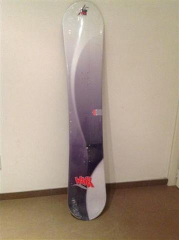 snowboard nieuw nog in plastiek oostenirjks merk Factory, Sport en Fitness, Ophalen, Nieuw