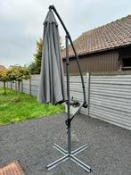 Grijze zweefparasol, Tuin en Terras, Ophalen, Zo goed als nieuw, Zweefparasol