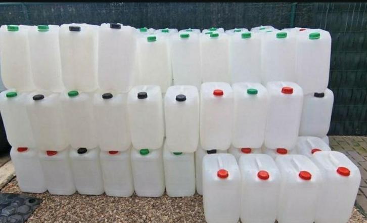 stevig bidons, Doe-het-zelf en Bouw, Overige Doe-Het-Zelf en Bouw, Zo goed als nieuw, Ophalen