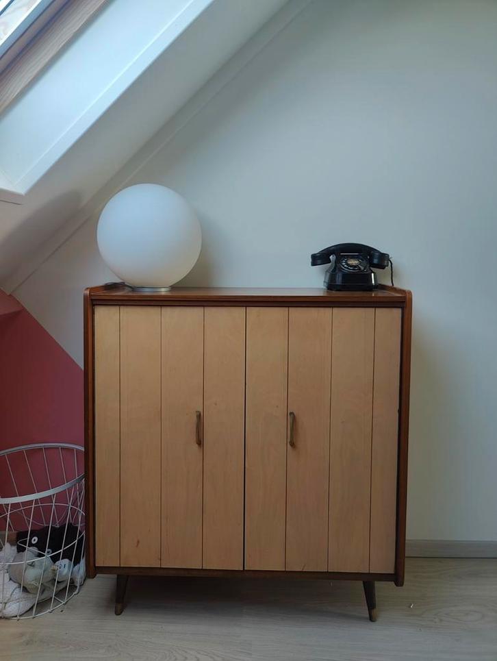 Vintage schoenenkastje / Retro bijzetkastje, Huis en Inrichting, Kasten | Dressoirs, Gebruikt, Ophalen