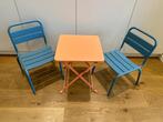 Metalen kinderstoelen en vouwtafel, Twee, Overige kleuren, Ophalen of Verzenden, Zo goed als nieuw