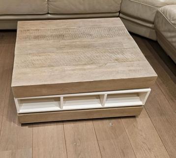 handige salontafel  merk H-H beschikbaar voor biedingen