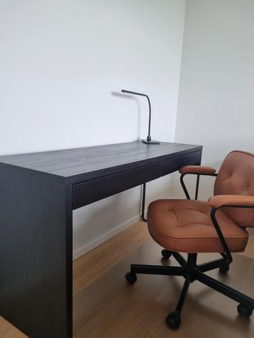 Bureauset – strak zwart bureau + lederen stoel + accessoires beschikbaar voor biedingen
