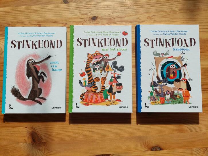3 boekjes van Stinkhond, Boeken, Kinderboeken | Jeugd | onder 10 jaar, Zo goed als nieuw, Fictie algemeen, Ophalen of Verzenden