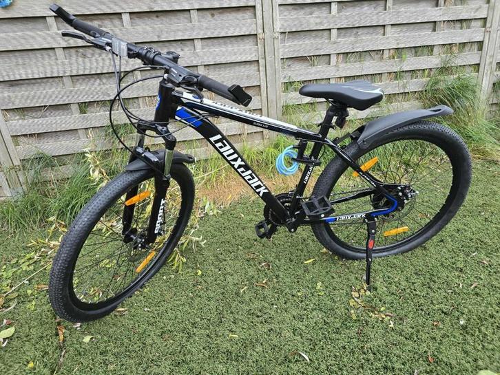 Nieuwe 28 inch mountainbike met 21 speed Shimano, Fietsen en Brommers, Fietsen | Heren | Herenfietsen, Nieuw, Overige merken, Minder dan 49 cm