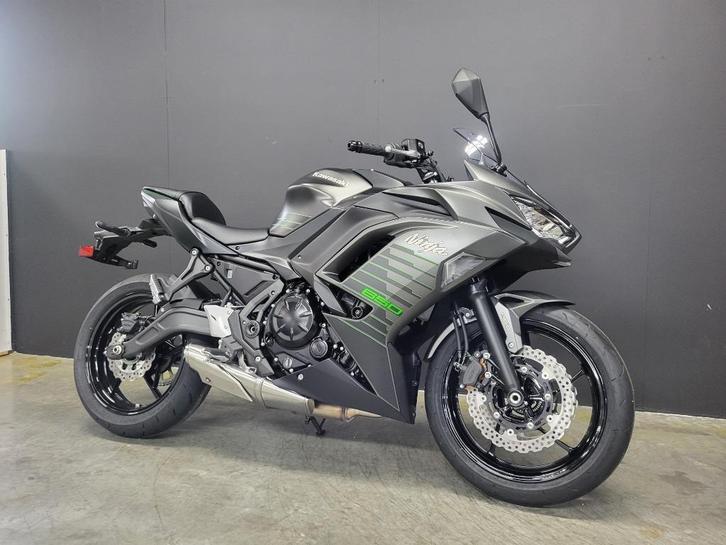 Kawasaki Ninja 650 2026 (A, A2) (4j garantie,4j Assistance), Motoren, Motoren | Kawasaki, Bedrijf, Sport, meer dan 35 kW, 2 cilinders