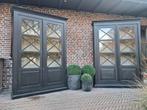 2x Massief houten buffetkast/vitrinekast GRATIS LEVERING, Huis en Inrichting, Kasten | Buffetkasten, Ophalen of Verzenden, Zo goed als nieuw