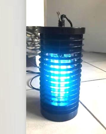 Elektrische insectenverdelger beschikbaar voor biedingen