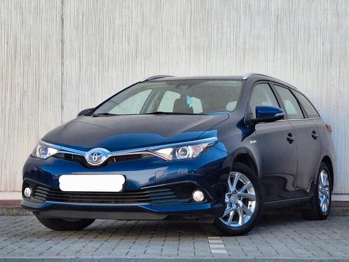 Toyota Auris 1.8i Hybrid/GARANTIE 2027/, Auto's, Toyota, Bedrijf, Auris, Achteruitrijcamera, Bluetooth, Isofix, Parkeercamera