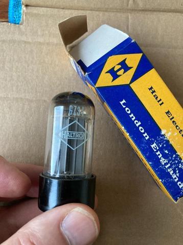 Mullard Haltron GZ34 rectifier lampe Made in England 5AR4 disponible aux enchères