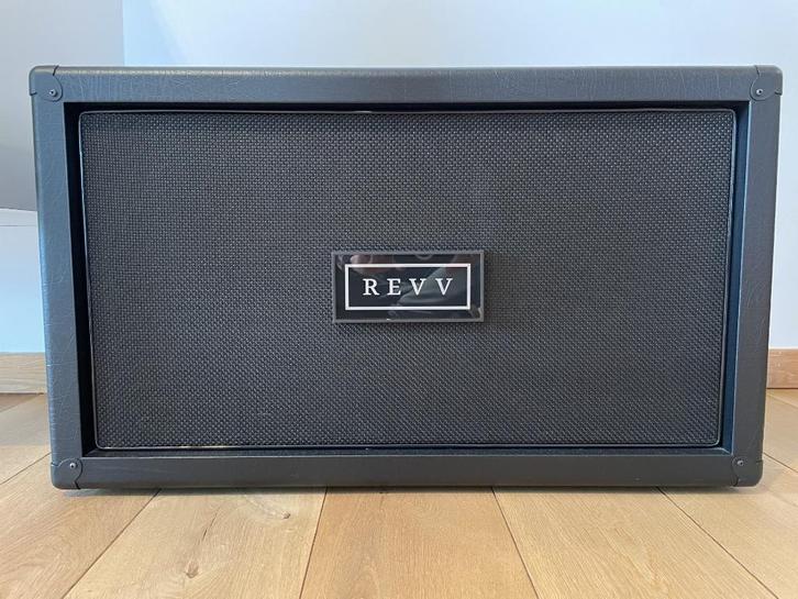 Revv 212 cab, Muziek en Instrumenten, Versterkers | Bas en Gitaar, Zo goed als nieuw, Gitaar, 100 watt of meer, Ophalen