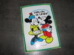Oude postkaart met sticker van "Walt Disney" (jaren 1970), Verzamelen, Ophalen of Verzenden, 1960 tot 1980, Ongelopen, Overige thema's