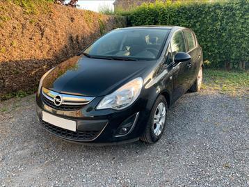 Opel Corsa / Prête à immatriculer / Essence beschikbaar voor biedingen