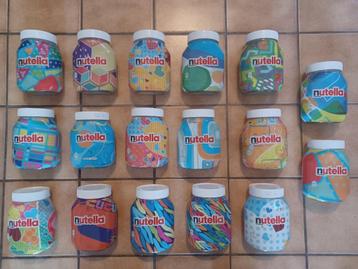 Collection de 35 pots de Nutella beschikbaar voor biedingen