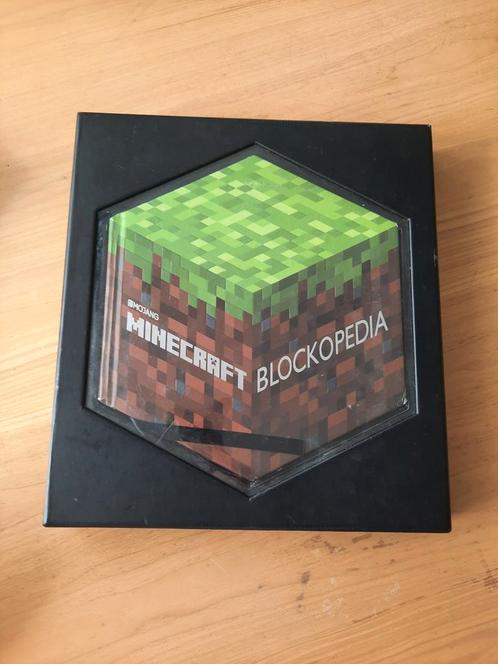 Blockopedia (minecraft handboek geleverd met case), Boeken, Kinderboeken | Jeugd | 10 tot 12 jaar, Gelezen, Ophalen of Verzenden