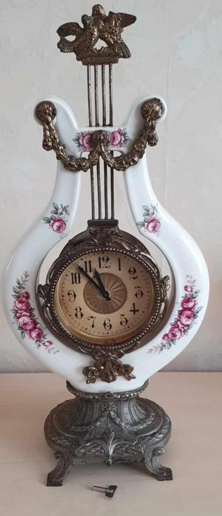 Antieke Franse Bronzen Grote klok., Antiek en Kunst, Curiosa en Brocante, Verzenden