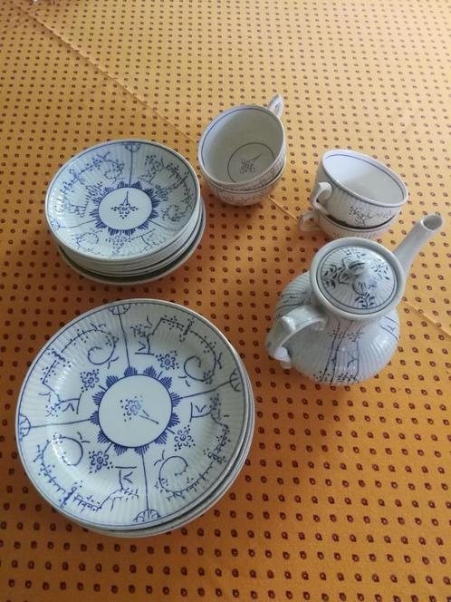 Boch Copenhagen dessert theeset voor 4 personen, Antiek en Kunst, Antiek | Servies los, Ophalen of Verzenden