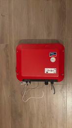 SMA omvormer voor zonnepanelen, Elektronische apparatuur, Ophalen, Zo goed als nieuw