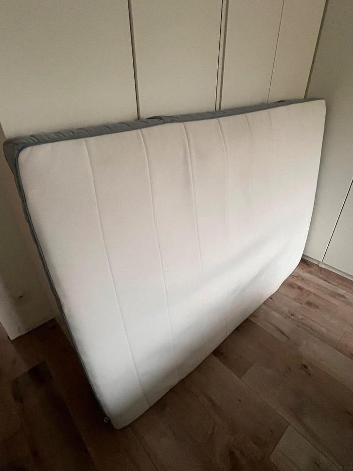 Pocketveringmatras, Huis en Inrichting, Slaapkamer | Matrassen en Bedbodems, Gebruikt, Matras, 140 cm, 200 cm, Twijfelaar, Ophalen
