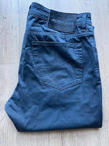 Jacob Cohen jeans size 35 type Bard disponible aux enchères