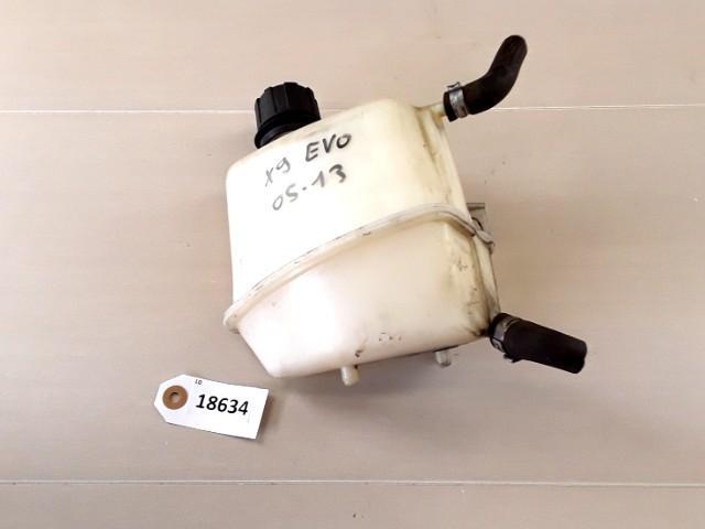 X9 500 Evolution 2005 - 2013 Piaggio Watervat D1-35096, Motos, Pièces | Autre