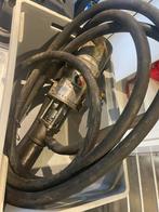 Pneumatische vatenpomp, Ophalen