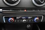 Audi A3 30TFSi S-Line **Benzine**, Voorwielaandrijving, Stof, Zwart, Bedrijf