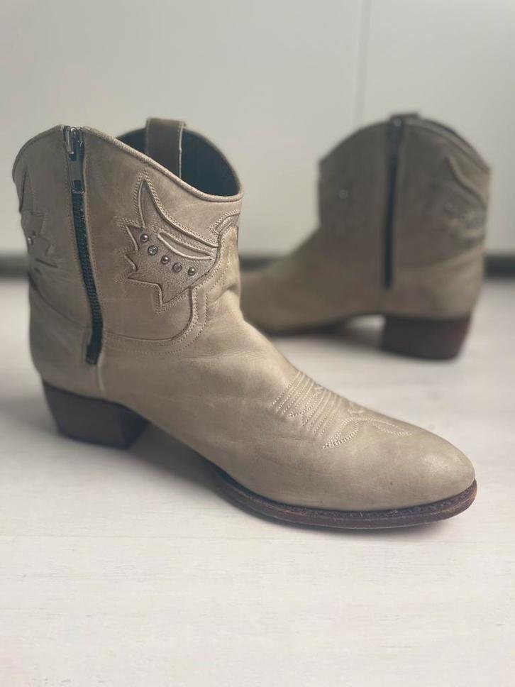Sendra Western Style enkellaarzen maat 43, Kleding | Dames, Schoenen, Gedragen, Lage of Enkellaarzen, Overige kleuren, Ophalen of Verzenden