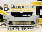 Bumper Skoda Octavia RS kls 5E807221F Voorbumper 2-H2-569, Pare-chocs, Avant, Utilisé, Enlèvement ou Envoi