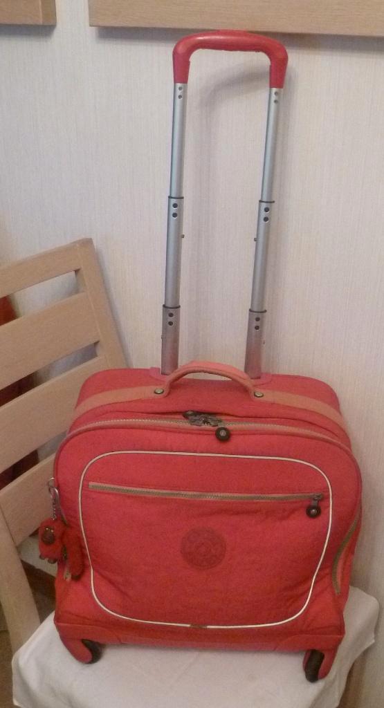 Kipling trolley 4 roulettes bicolore + singe, Bijoux, Sacs & Beauté, Sacs | Cartables, Utilisé, Porte-documents ou Cartable, 40 à 50 cm