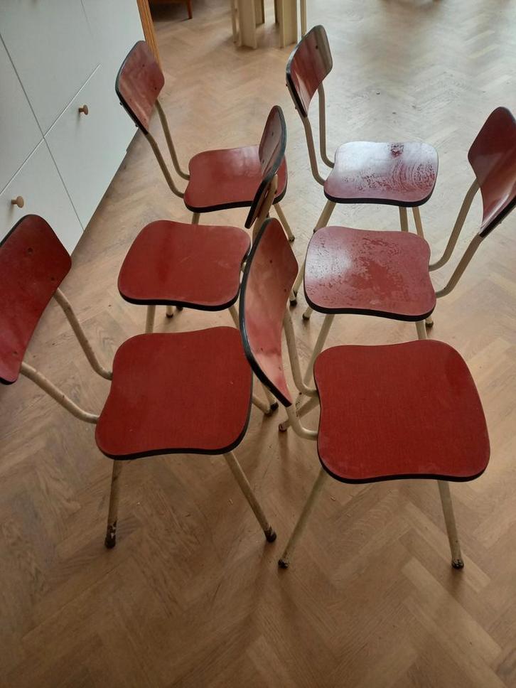 8 vintage formica keuken stoelen . prijs is voor totaal, Huis en Inrichting, Stoelen, Gebruikt, Vijf, Zes of meer stoelen, Hout