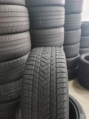 28540r21 285 40 r21 285/40/r21 pirelli avec montage  beschikbaar voor biedingen