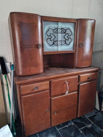 Buffet ancien à donner! beschikbaar voor biedingen