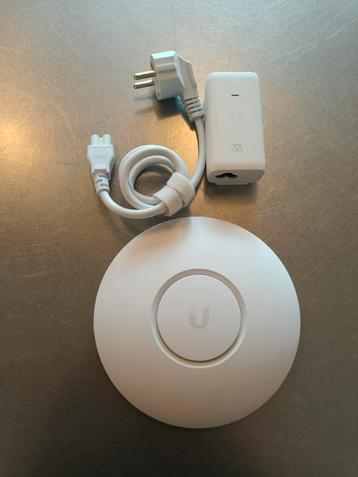 UniFi nanoHD - router beschikbaar voor biedingen