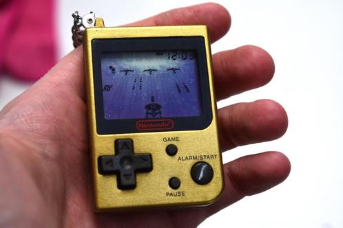 * ULTRA RARE Game And Watch - STAR TREK 1998 - Mini Classics, Games en Spelcomputers, Games | Nintendo Game Boy, Gebruikt, Avontuur en Actie