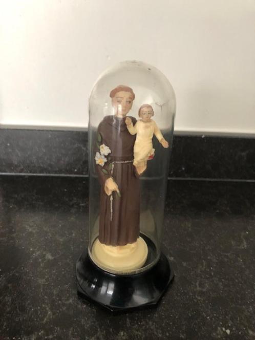 St Antonius in kunststof stolpje, Antiek en Kunst, Antiek | Religieuze voorwerpen, Ophalen of Verzenden