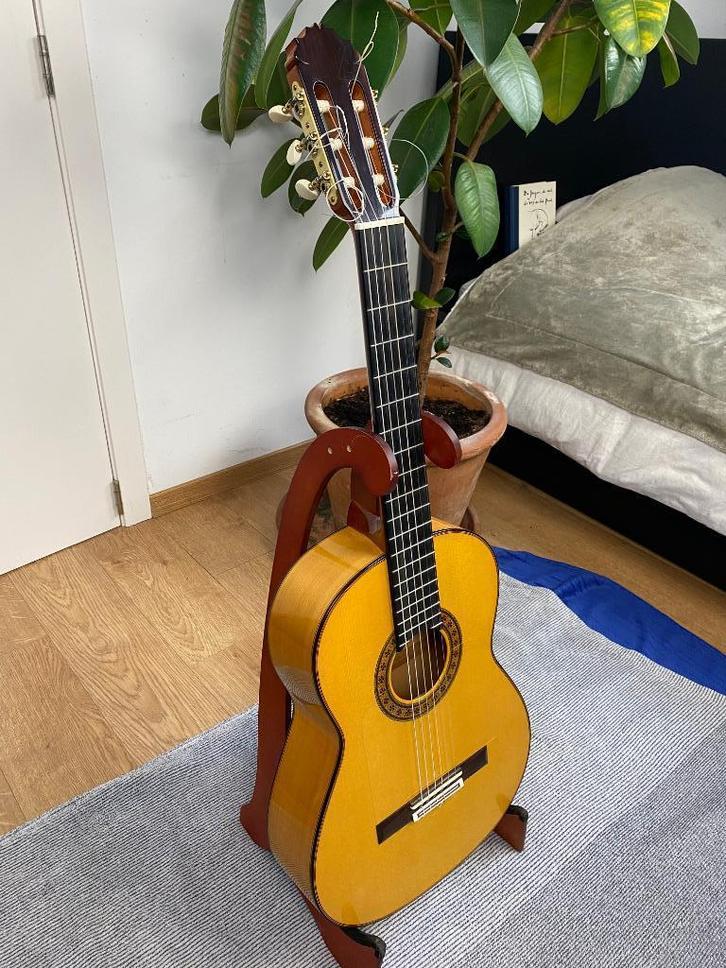 FLAMENCO GUITAR  - FRANCISCO NAVARRO, Muziek en Instrumenten, Snaarinstrumenten | Gitaren | Akoestisch, Zo goed als nieuw, Klassieke of Spaanse gitaar