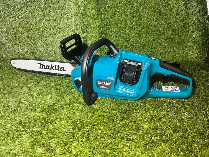 TE KOOP!!! Makita accu kettingzaag, Tuin en Terras, Hand-tuingereedschap, Nieuw, Overige soorten, Ophalen