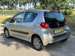 Toyota Aygo 1.0-12V +| Automaat | Airco | 5 deurs | Carplay, Auto's, Toyota, 4 zetels, 109 g/km, Beige, Bedrijf