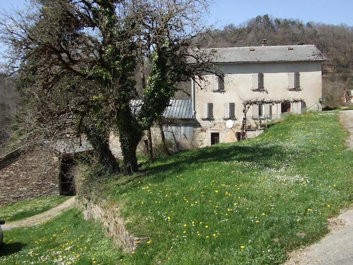 HAMEAU DE 2 HABITATIONS/TERRAINS SUD FRANCE 81 TARN., Immo, Étranger, France, Autres types, Campagne