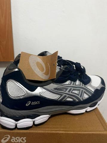 Asics gel nyc beschikbaar voor biedingen
