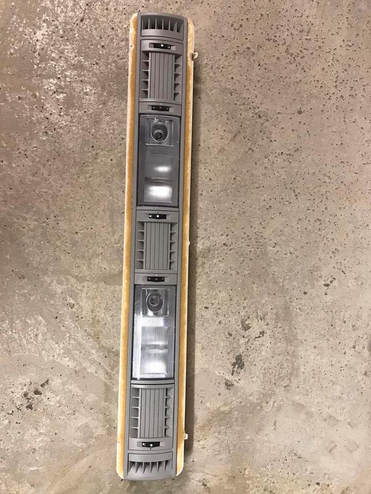 VW T5 GP Multivan verlichtingsbalk achter (klimahimmel), Auto-onderdelen, Interieur en Bekleding, Volkswagen, Gebruikt, Ophalen