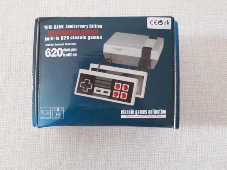 Retro Gaming Console - NES Classic Edition, Games en Spelcomputers, Spelcomputers | Nintendo NES, Nieuw, Met 2 controllers, Ophalen of Verzenden