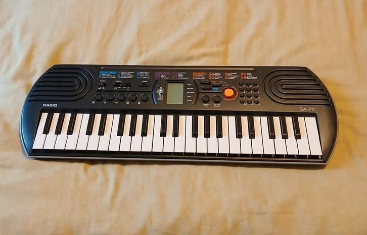 Te koop keyboard, Muziek en Instrumenten, Keyboards, Zo goed als nieuw, Casio, Ophalen
